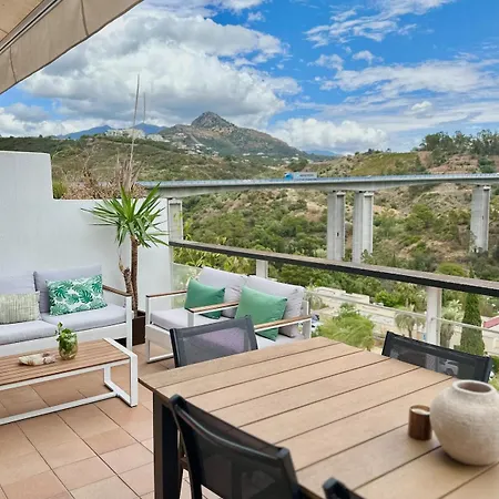 아파트 Moderno Vistas A La Montana 에스테포나